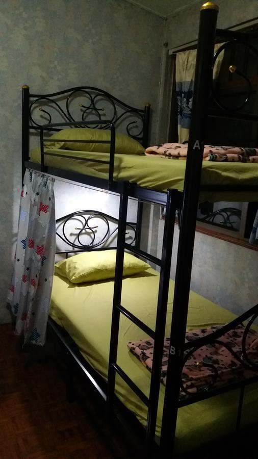 Hostel Lucky House Chiang Mai Zewnętrze zdjęcie