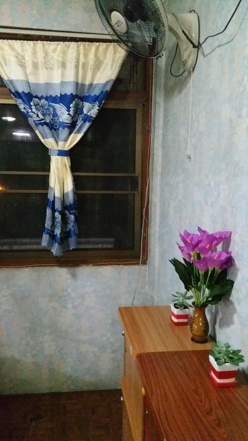 Hostel Lucky House Chiang Mai Zewnętrze zdjęcie