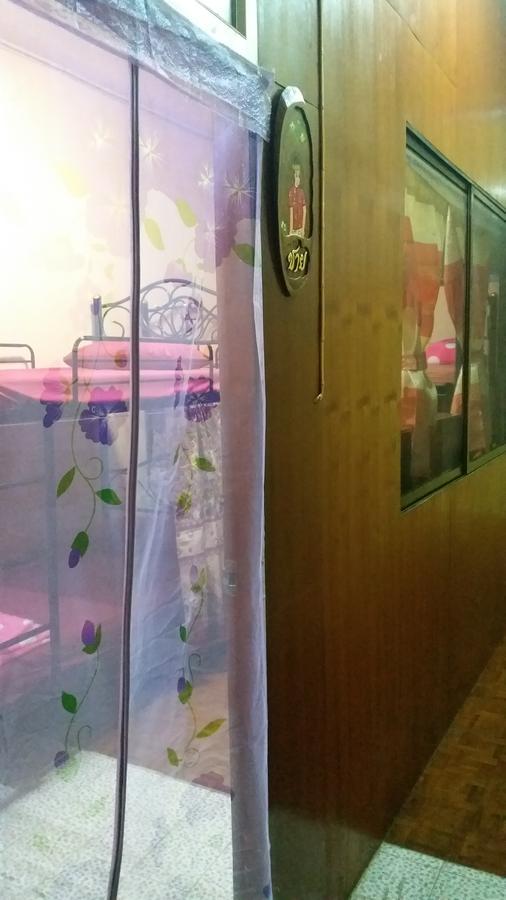 Hostel Lucky House Chiang Mai Zewnętrze zdjęcie