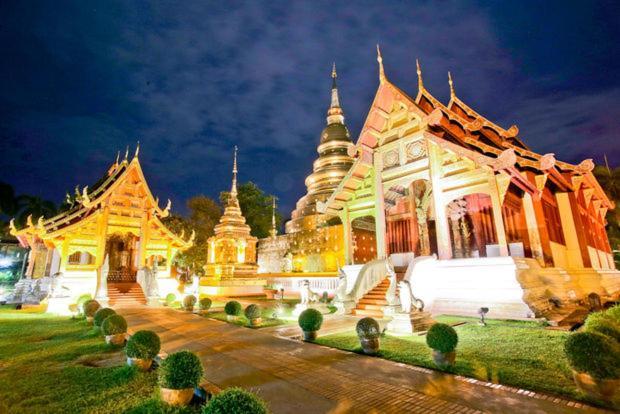 Hostel Lucky House Chiang Mai Zewnętrze zdjęcie